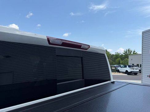 Used 2023 GMC Sierra 1500 SLT w/ SLT Premium Package AWD/4WD image 43