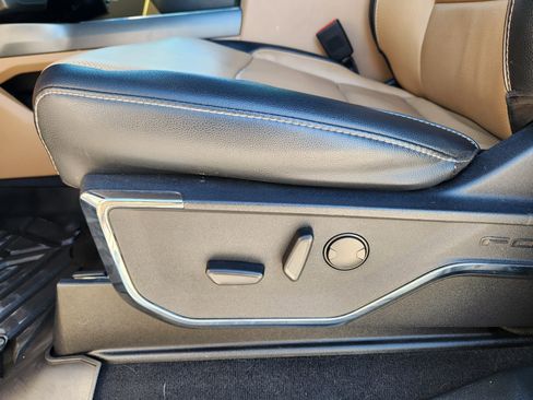 Used 2023 Ford F250 Lariat w/ Lariat Ultimate Package image 25