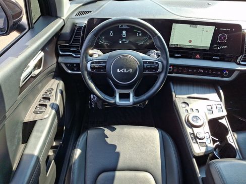 Used 2023 Kia Sportage EX AWD/4WD image 11