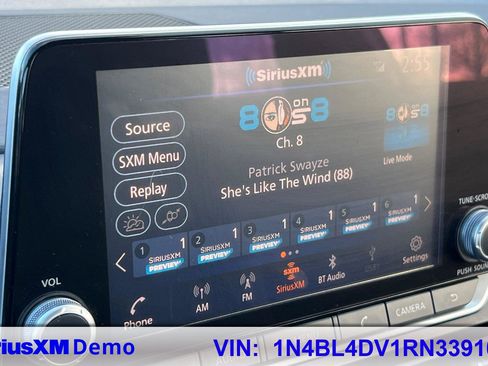 Used 2024 Nissan Altima 2.5 SV image 23