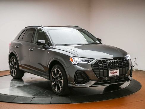 Certified 2025 Audi Q3 2.0T Premium Plus w/ Premium Plus Package AWD/4WD image 3