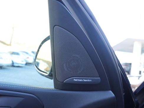 Certified 2024 BMW X5 sDrive40i w/ M Sport Package image 25