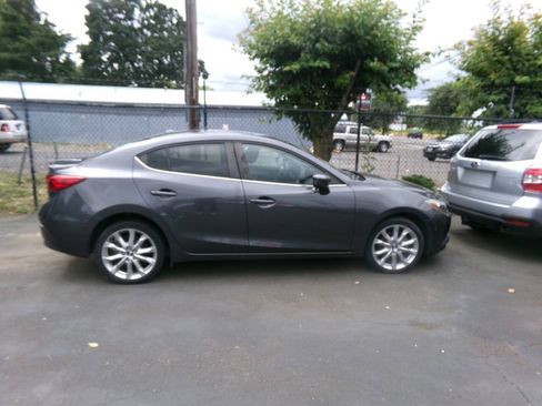 Used 2015 MAZDA MAZDA3 s Touring FWD image 1