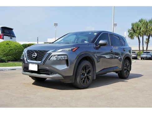 Used 2023 Nissan Rogue SV AWD/4WD image 2