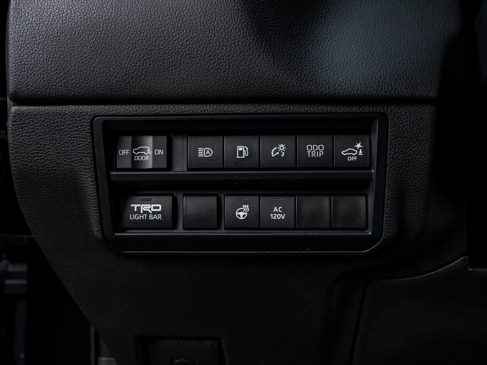 Used 2023 Toyota Sequoia TRD Pro AWD/4WD image 19