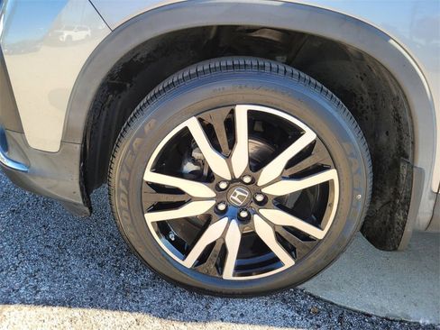 Used 2020 Honda Pilot Touring image 23