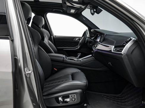 Used 2022 BMW X5 M w/ Competition Package 2 image 48