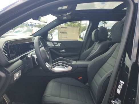 New 2026 Mercedes-Benz GLS 580 4MATIC image 24