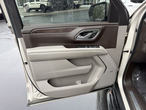 Used 2021 Chevrolet Tahoe LT RWD image 19