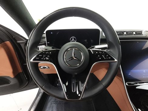 Certified 2024 Mercedes-Benz S 580 4MATIC Sedan image 12
