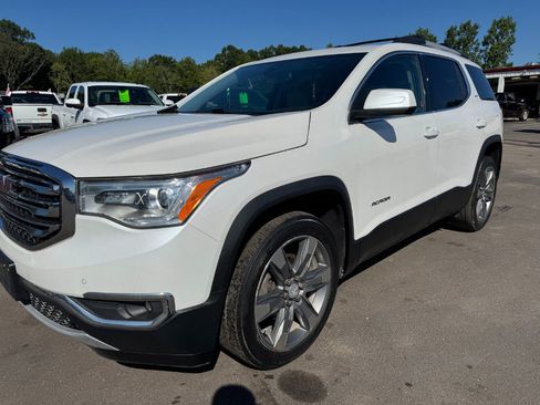 Used 2017 GMC Acadia SLT AWD/4WD image 9