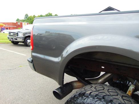 Used 2005 Ford F250 Lariat AWD/4WD image 42