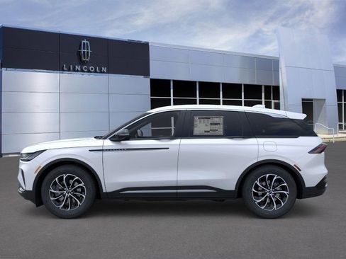 New 2026 Lincoln Nautilus Premier w/ Equipment Group 102A image 3