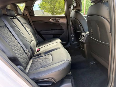 Certified 2024 Kia Sportage X-Line w/ X-Line Premium Package AWD/4WD image 31