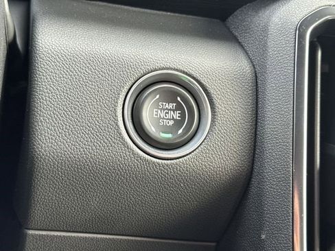 New 2026 GMC Acadia AT4 w/ LPO, Floor Liner Package image 17