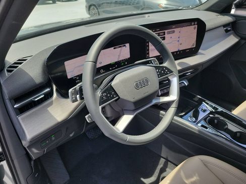 New 2026 Audi Q3 quattro 2.0T AWD/4WD image 7