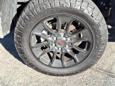 Used 2025 Toyota Tundra SR5 w/ SR5 Convenience Package image 9