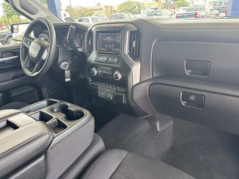 Used 2020 GMC Sierra 1500 2WD Crew Cab w/ Sierra Value Package image 14