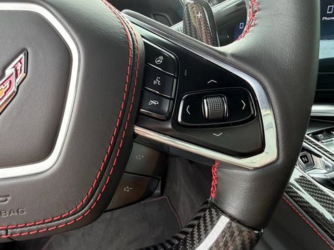 Used 2024 Chevrolet Corvette Z06 RWD image 32