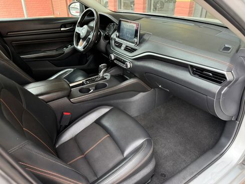 Used 2022 Nissan Altima 2.5 SR FWD image 23