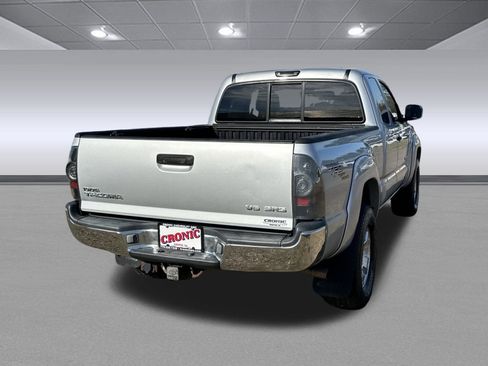 Used 2005 Toyota Tacoma 4x4 Access Cab image 3
