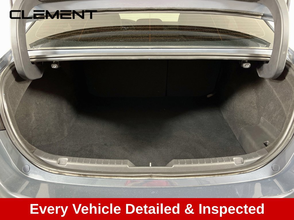 Used 2022 MAZDA MAZDA3 s FWD image 9