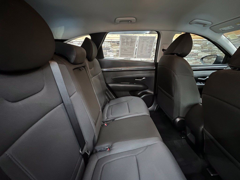 Used 2024 Hyundai Tucson SE AWD/4WD image 37