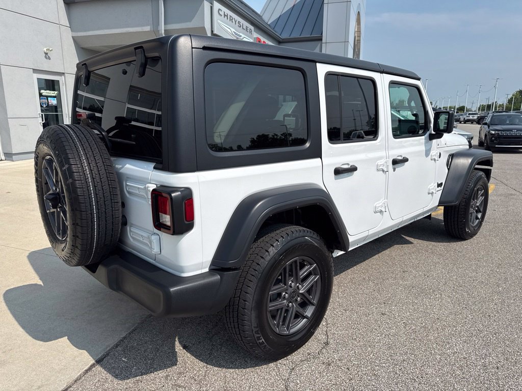 Used 2024 Jeep Wrangler Unlimited Sport AWD/4WD image 6