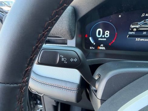 New 2026 Ford Explorer Active AWD/4WD image 23