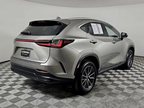Used 2024 Lexus NX 250 FWD image 4