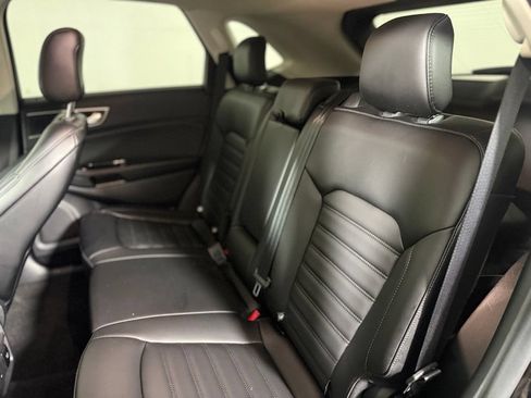 Used 2020 Ford Edge SEL w/ Convenience Package AWD/4WD image 25