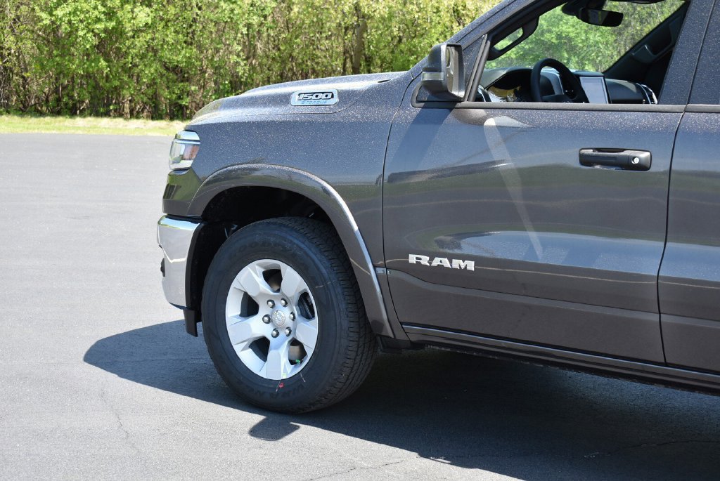 New 2026 RAM 1500 Big Horn AWD/4WD image 9