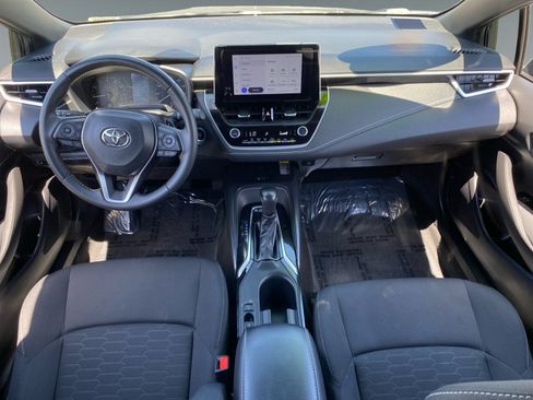 Used 2024 Toyota Corolla SE w/ SE Package FWD image 10