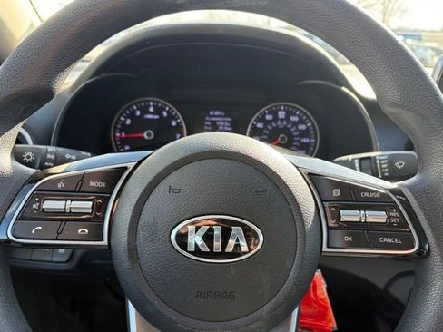Used 2020 Kia Forte LXS image 15