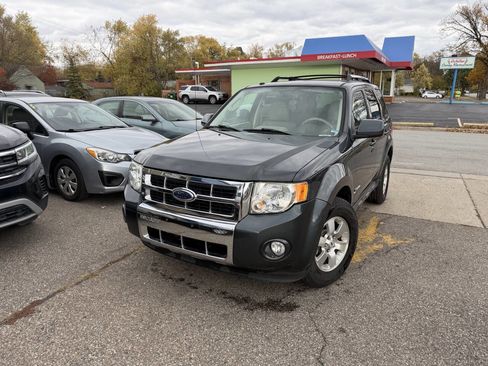 Used 2009 Ford Escape Limited image 3