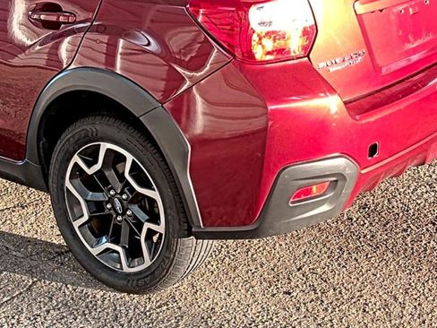Used 2017 Subaru Crosstrek 2.0i Premium AWD/4WD image 13