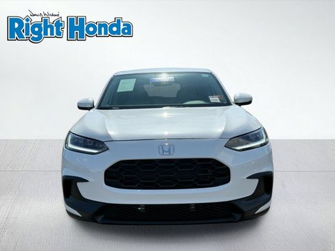 Certified 2024 Honda HR-V LX image 5