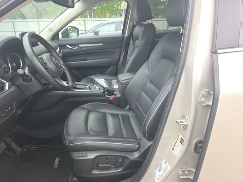 Used 2025 MAZDA CX-5 AWD 2.5 S w/ Preferred Package image 3