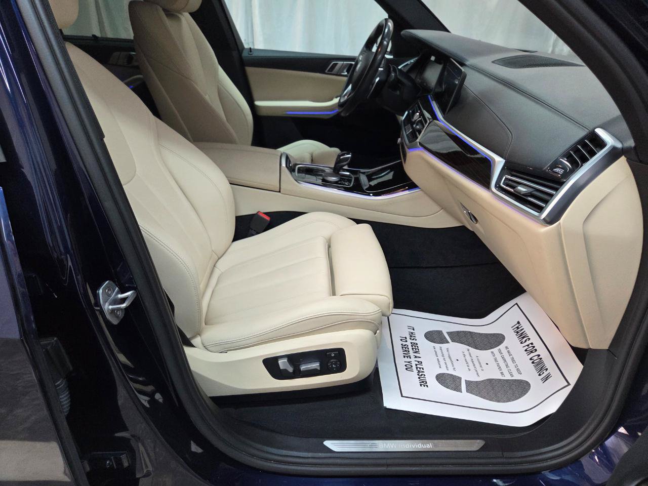 Used 2020 BMW X5 xDrive40i w/ Executive Package AWD/4WD image 15