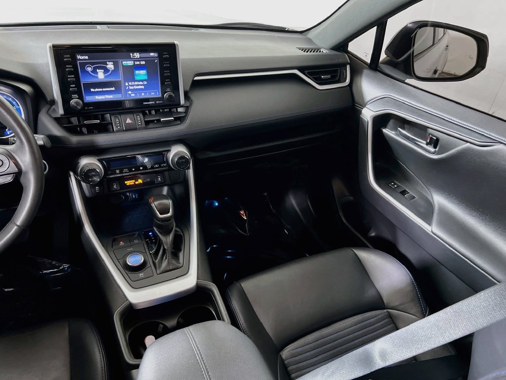 Used 2019 Toyota RAV4 XSE w/ XSE Weather Package AWD/4WD image 20