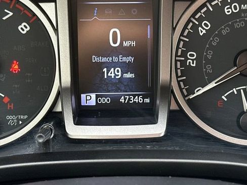 Used 2021 Toyota Tacoma SR5 w/ Blackout Package (TMS) image 25