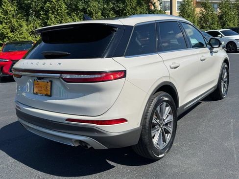 Used 2022 Lincoln Corsair Reserve w/ Equipment Group 201A AWD/4WD image 3
