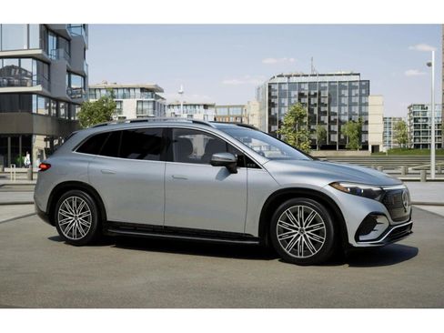 New 2026 Mercedes-Benz EQS 400 4MATIC SUV image 12