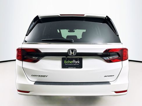 Used 2024 Honda Odyssey Sport image 7