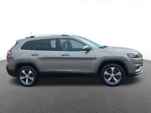 Used 2021 Jeep Cherokee Limited image 7