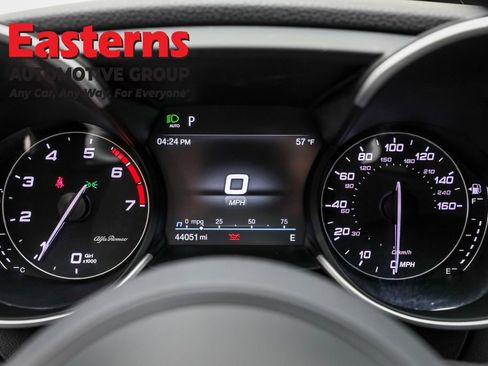 Used 2022 Alfa Romeo Giulia Sprint image 18