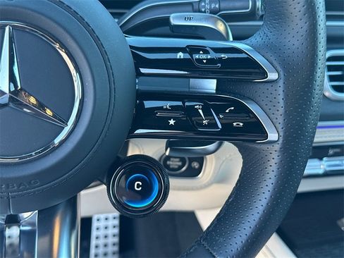Certified 2025 Mercedes-Benz GLE 53 AMG 4MATIC image 28
