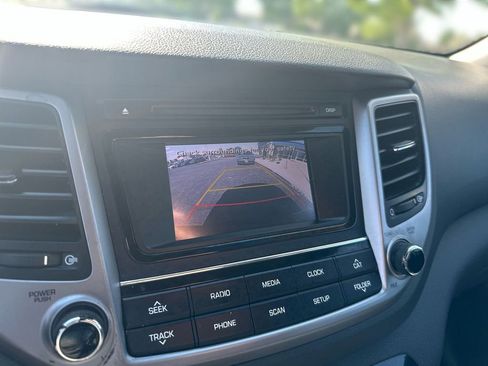 Used 2017 Hyundai Tucson SE FWD image 21