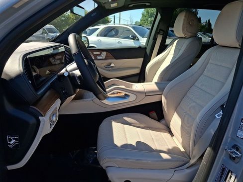 Used 2025 Mercedes-Benz GLE 580 4MATIC image 13