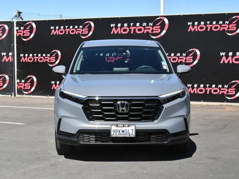 Used 2025 Honda CR-V LX image 2